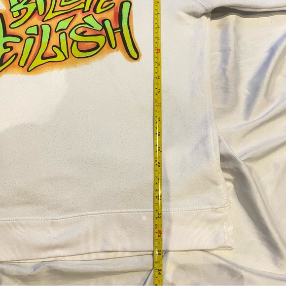 Billie Eilish Large Logo Graffiti Pullover Hoodie White - Picture 5 of 5